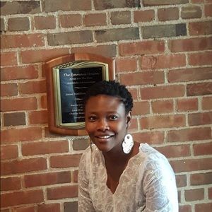 Meet your Posher, Modupe